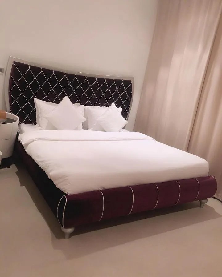 Altoot Hotel Dubai 4*,